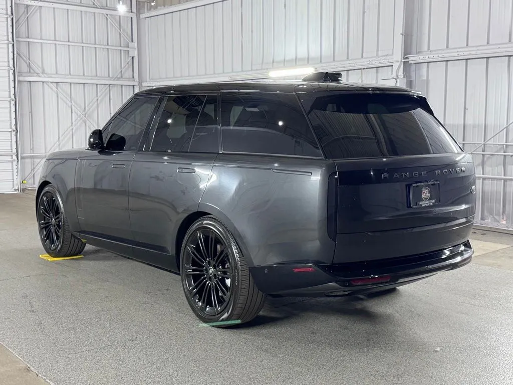 2023 Land Rover Range Rover SE - Photo 13