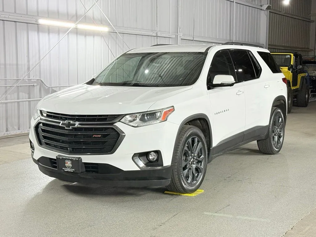 White 2020 Chevrolet Traverse RS for sale in Denver, CO