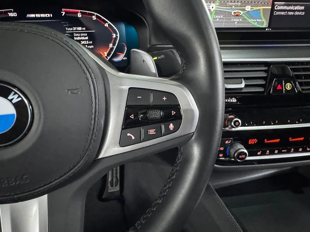 2023 BMW 5 Series M550i - Photo 30