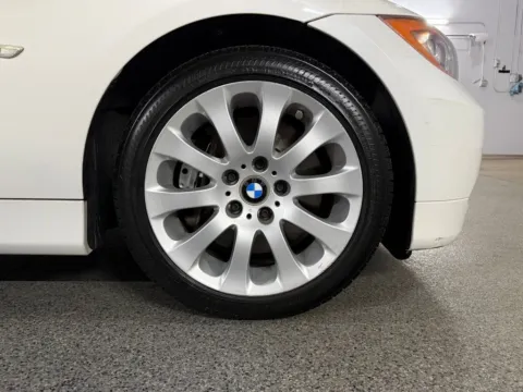 More photos of 2007 BMW 3 Series 335xi at Automotive Imports Sales & Service, CO