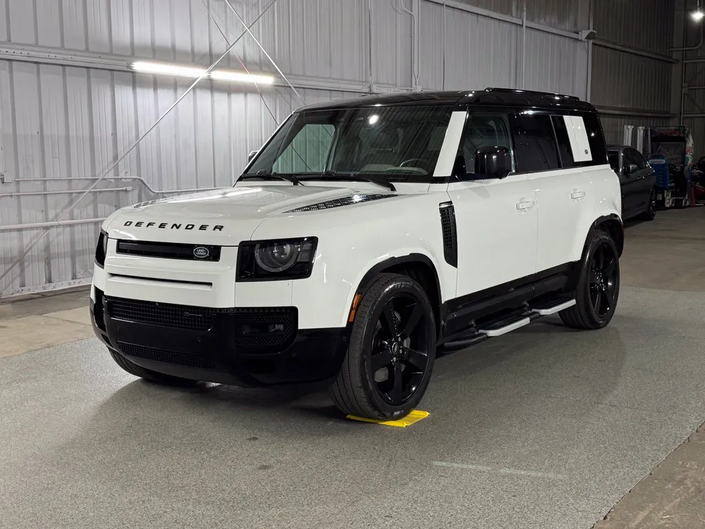 Unknown 2023 Land Rover Defender 110 X-Dynamic SE for sale in Denver, CO