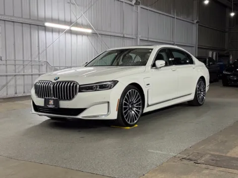 White 2022 BMW 7 Series 745e xDrive for sale in Denver, CO