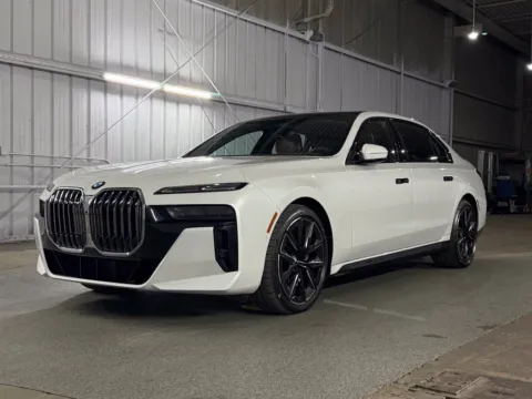 White 2024 BMW 7 Series 760i xDrive for sale in Denver, CO