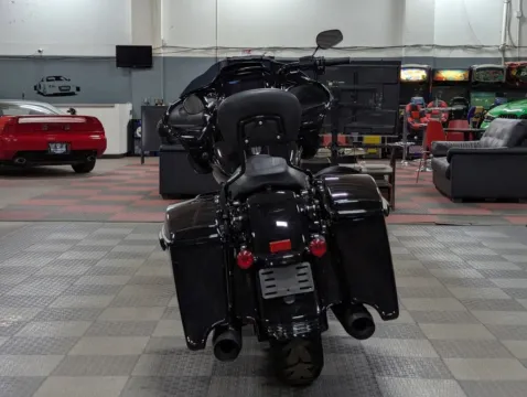 More photos of 2019 Harley-Davidson Road Glide Special at Automotive Imports Sales & Service, CO