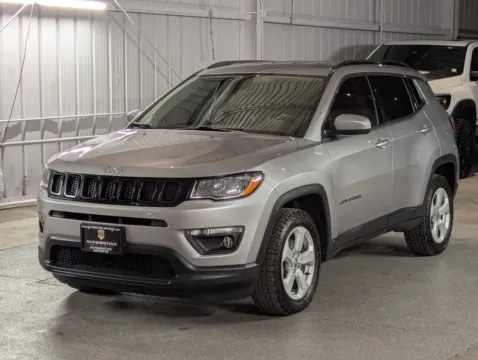 Silver 2018 Jeep Compass Latitude for sale in Denver, CO