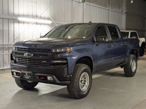 Blue 2021 Chevrolet Silverado 1500 LT Trail Boss for sale in Denver, CO