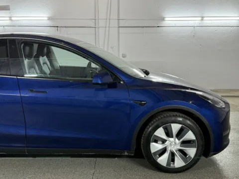 More photos of 2020 Tesla Model Y Long Range at Automotive Imports Sales & Service, CO