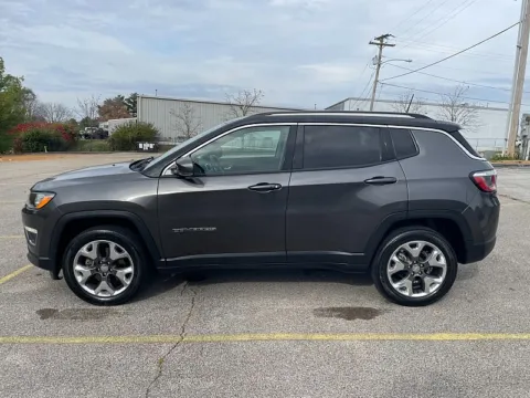 More photos of 2018 Jeep Compass 4d SUV 4WD Limited at EZ Car Connection, KY