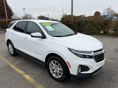 White 2022 Chevrolet Equinox FWD 4dr LT w/2FL for sale in Frankfort, KY