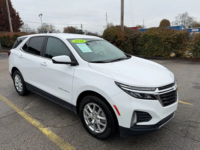 White 2022 Chevrolet Equinox FWD 4dr LT w/2FL for sale in Frankfort, KY