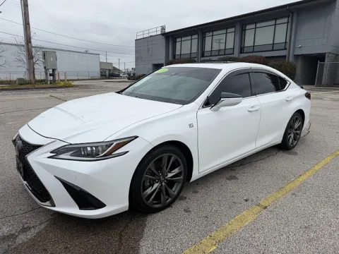 Another view of 2019 Lexus ES 350 FWD for sale in Frankfort, KY at EZ Car Connection