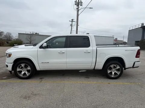 More photos of 2022 Ram 1500 Laramie Crew Cab 5'7" Box at EZ Car Connection, KY