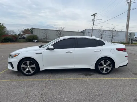 More photos of 2020 Kia Optima 4d Sedan S at EZ Car Connection, KY