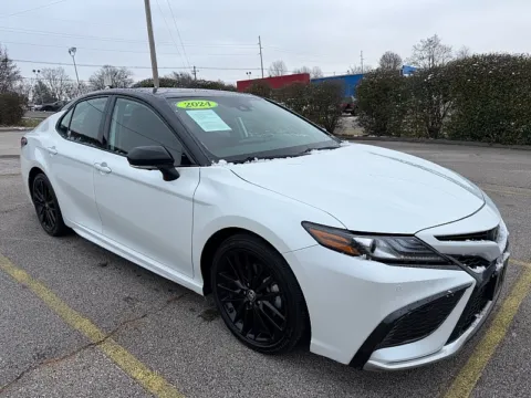 White 2024 Toyota Camry XSE Auto for sale in Frankfort, KY