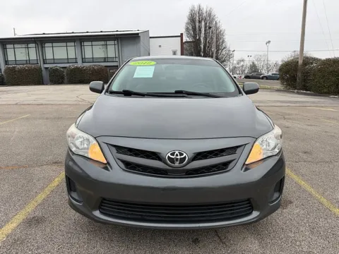 Photos of 2012 Toyota Corolla 4d Sedan LE for sale in Frankfort, KY at EZ Car Connection
