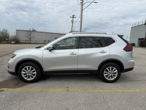 More photos of 2018 Nissan Rogue 4d SUV AWD SV at EZ Car Connection, KY
