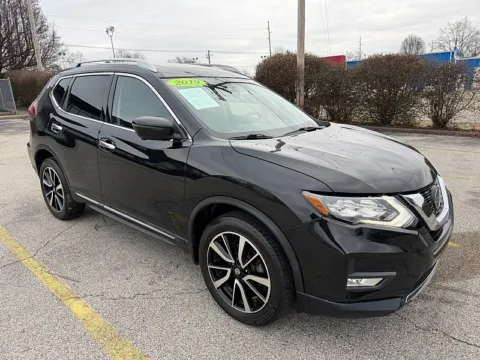 Black 2019 Nissan Rogue 4d SUV AWD SL for sale in Frankfort, KY