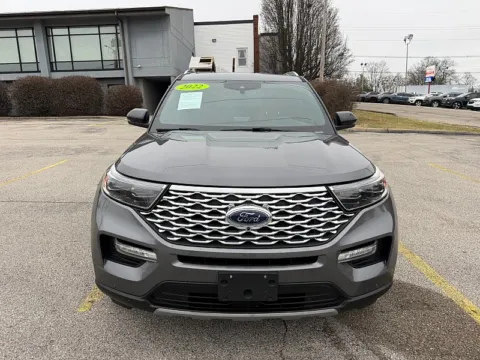 Photos of 2022 Ford Explorer Platinum 4WD for sale in Frankfort, KY at EZ Car Connection