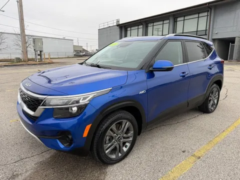 Another view of 2023 Kia Seltos S IVT AWD for sale in Frankfort, KY at EZ Car Connection