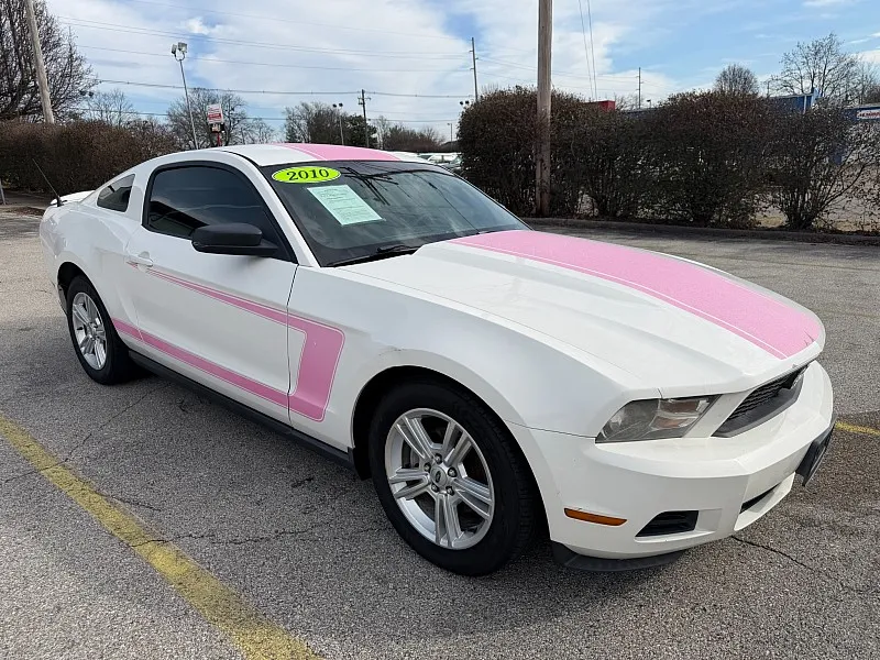 2010 Ford Mustang V6
