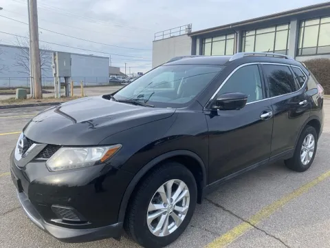 Black 2016 Nissan Rogue 4d SUV AWD SV for sale in Frankfort, KY