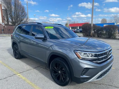 Gray 2022 Volkswagen Atlas 3.6L V6 SE w/Technology FWD for sale in Frankfort, KY
