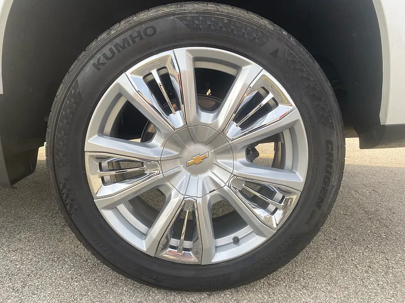 2022 Chevrolet Silverado 1500 High Country - Photo 11