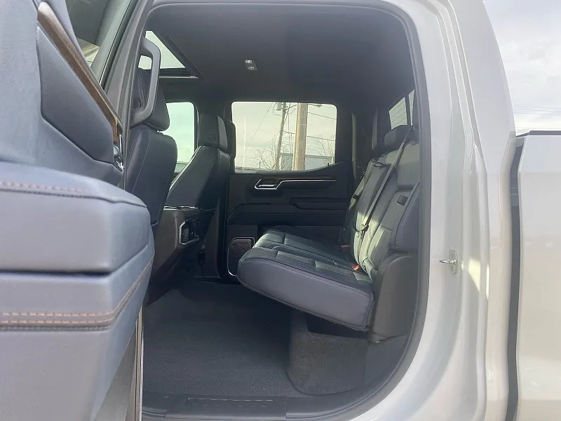 2022 Chevrolet Silverado 1500 High Country - Photo 23