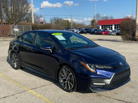 Blue 2022 Toyota Corolla SE CVT for sale in Frankfort, KY