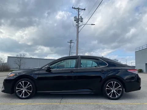 More photos of 2019 Toyota Camry 4d Sedan SE at EZ Car Connection, KY