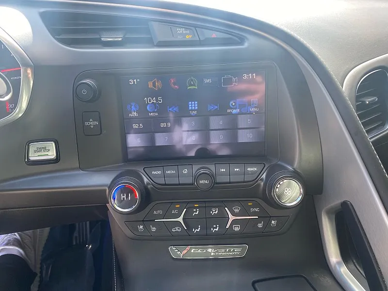 2017 Chevrolet Corvette 3LT - Photo 21