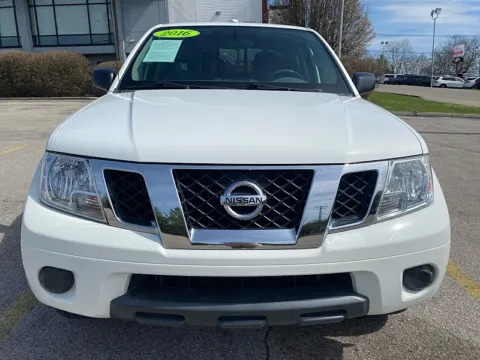 Photos of 2016 Nissan Frontier Crew Cab SV Longbed for sale in Frankfort, KY at EZ Car Connection