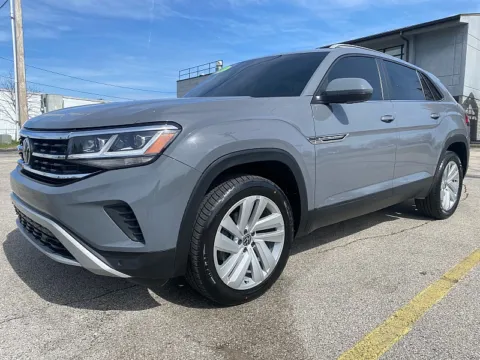Another view of 2021 Volkswagen Atlas Cross Sport 3.6L V6 SE w/Technology FWD for sale in Frankfort, KY at EZ Car Connection