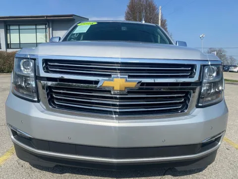 Photos of 2018 Chevrolet Tahoe 4d SUV 4WD Premier for sale in Frankfort, KY at EZ Car Connection