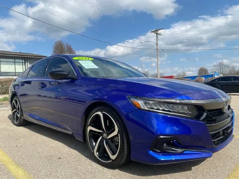 Blue 2021 Honda Accord Sedan Sport 2.0T Auto for sale in Frankfort, KY