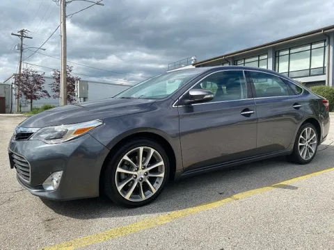 More photos of 2015 Toyota Avalon 4d Sedan XLE at EZ Car Connection, KY