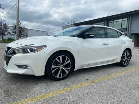 Another view of 2016 Nissan Maxima 4d Sedan SL for sale in Frankfort, KY at EZ Car Connection