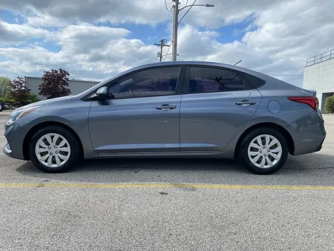 More photos of 2020 Hyundai Accent 4d Sedan SE Auto at EZ Car Connection, KY