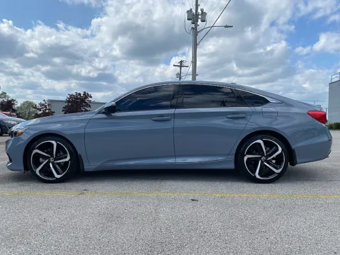 More photos of 2022 Honda Accord Sedan Sport 1.5T CVT at EZ Car Connection, KY