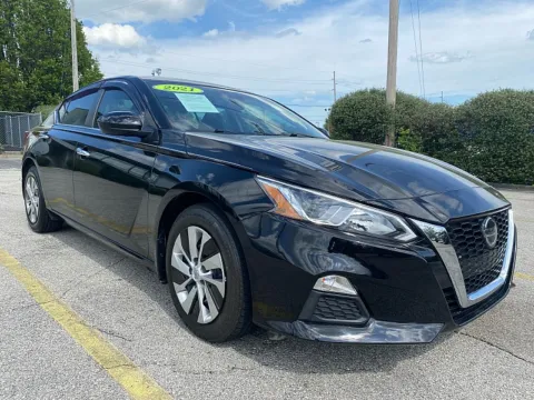 Black 2021 Nissan Altima 2.5 S Sedan for sale in Frankfort, KY
