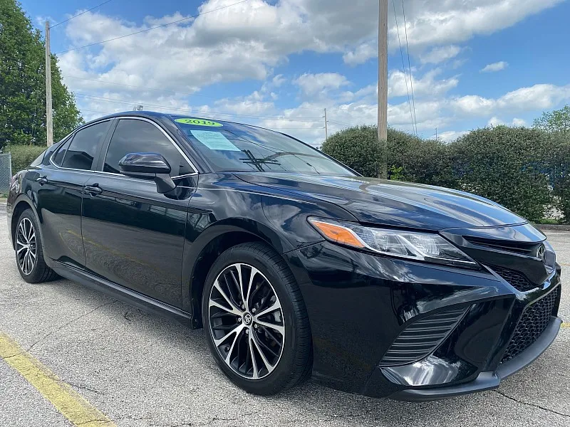 2019 Toyota Camry 4d Sedan SE for sale in Frankfort, KY