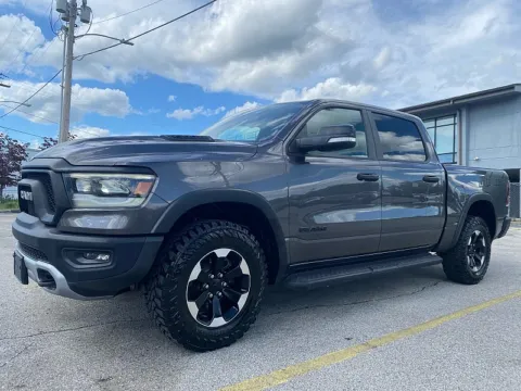 More photos of 2022 Ram 1500 Rebel Crew Cab 5'7" Box at EZ Car Connection, KY