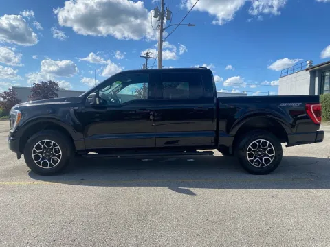 More photos of 2022 Ford F-150 XLT SuperCrew 5.5' Box at EZ Car Connection, KY
