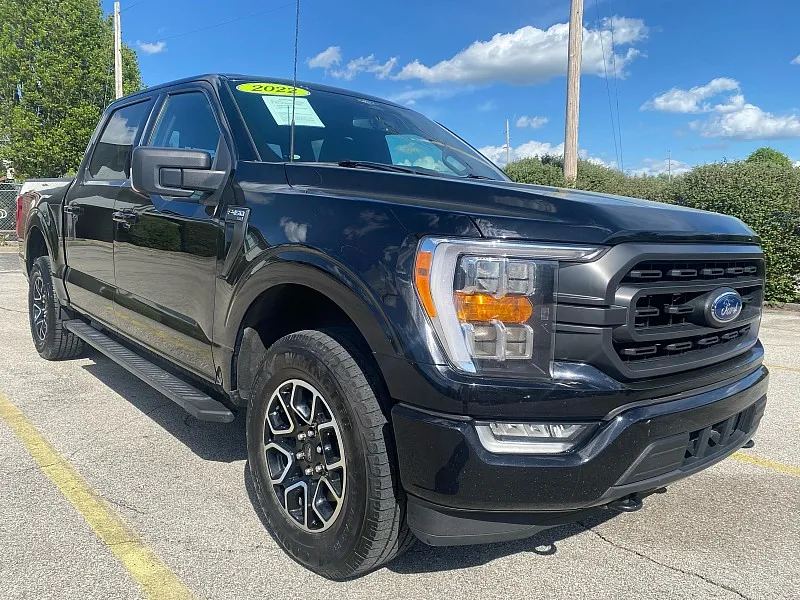Black 2022 Ford F-150 XLT SuperCrew 5.5' Box for sale in Frankfort, KY