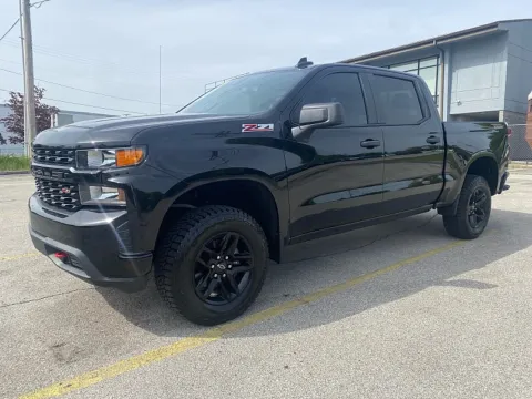 Another view of 2019 Chevrolet Silverado 1500 Crew Cab Custom Trail Boss for sale in Frankfort, KY at EZ Car Connection