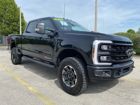 Black 2024 Ford Super Duty F-250 LARIAT Crew Cab SRW 6.75' Box for sale in Frankfort, KY