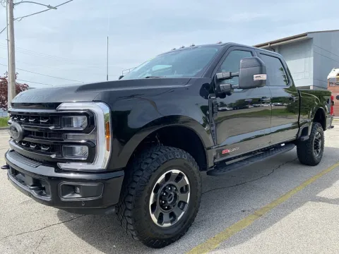 Another view of 2024 Ford Super Duty F-250 LARIAT Crew Cab SRW 6.75' Box for sale in Frankfort, KY at EZ Car Connection
