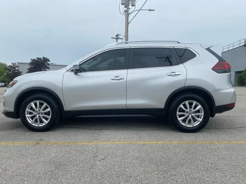 More photos of 2020 Nissan Rogue 4d SUV AWD SV at EZ Car Connection, KY