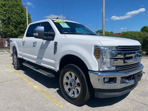White 2019 Ford Super Duty F-250 Crew Cab Lariat for sale in Frankfort, KY
