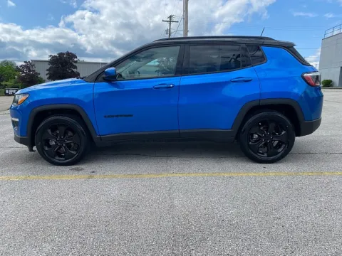 More photos of 2021 Jeep Compass Latitude FWD at EZ Car Connection, KY